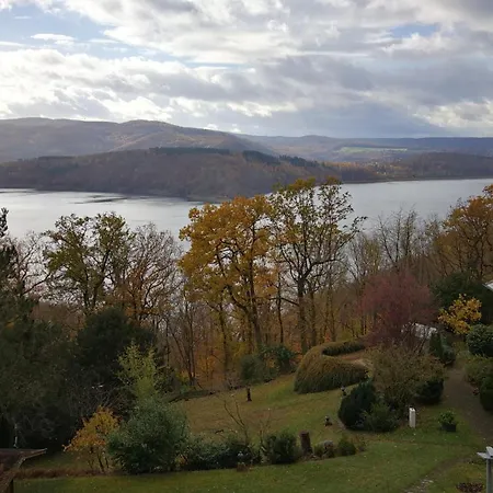 Apartment Schloss-see-bergblick *