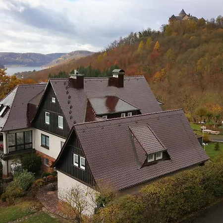 Schloss-see-bergblick Apartman
